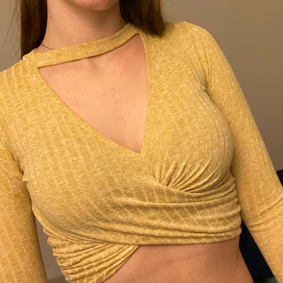 Forever 21 Tops - Long sleeve yellow crop top